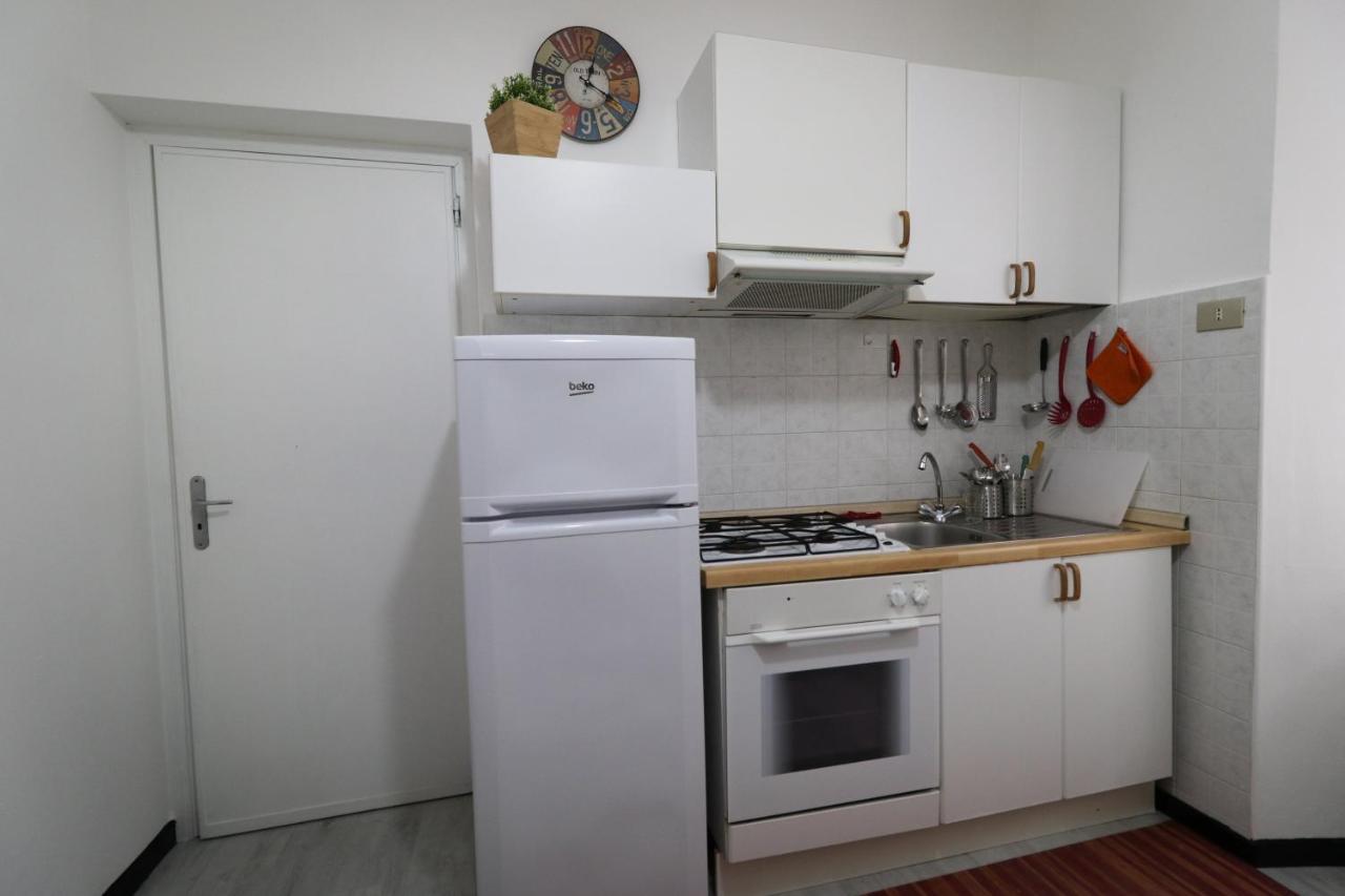 La Darsena. Apartment Savona Exterior photo