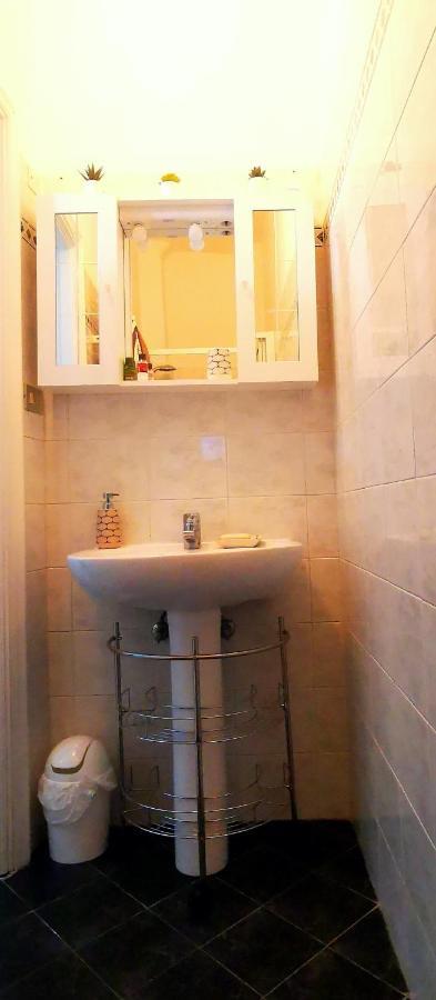 La Darsena. Apartment Savona Exterior photo